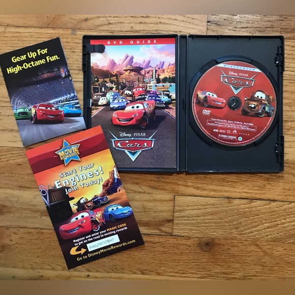 🖤5 for $20- DISNEY'S Pixar Cars Widescreen edition movie DVD - Picture 2 of 3
